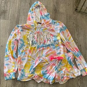 Tie-Dye Pastel Hoodie Top w/matching shorts Multicolor